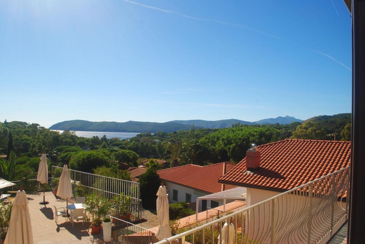 Hotel Villa Wanda Porto Azzurro Exterior foto