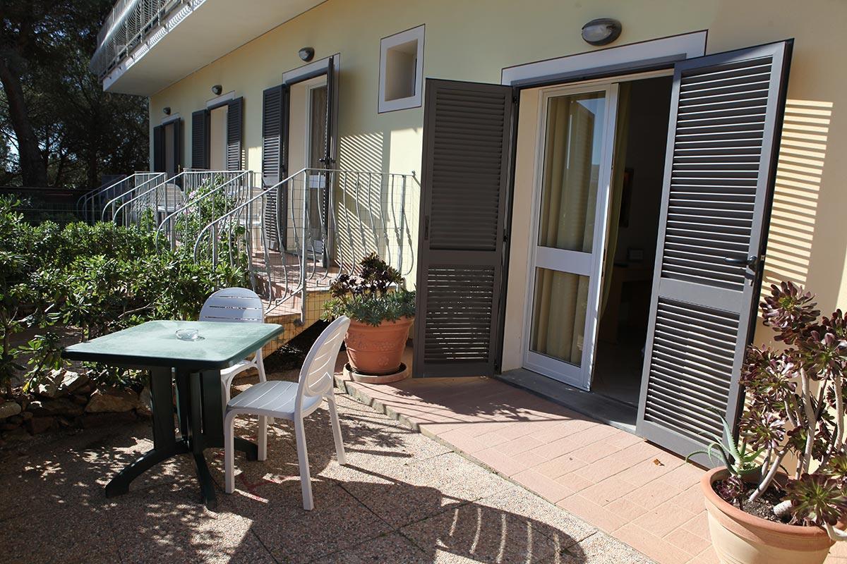 Hotel Villa Wanda Porto Azzurro Exterior foto
